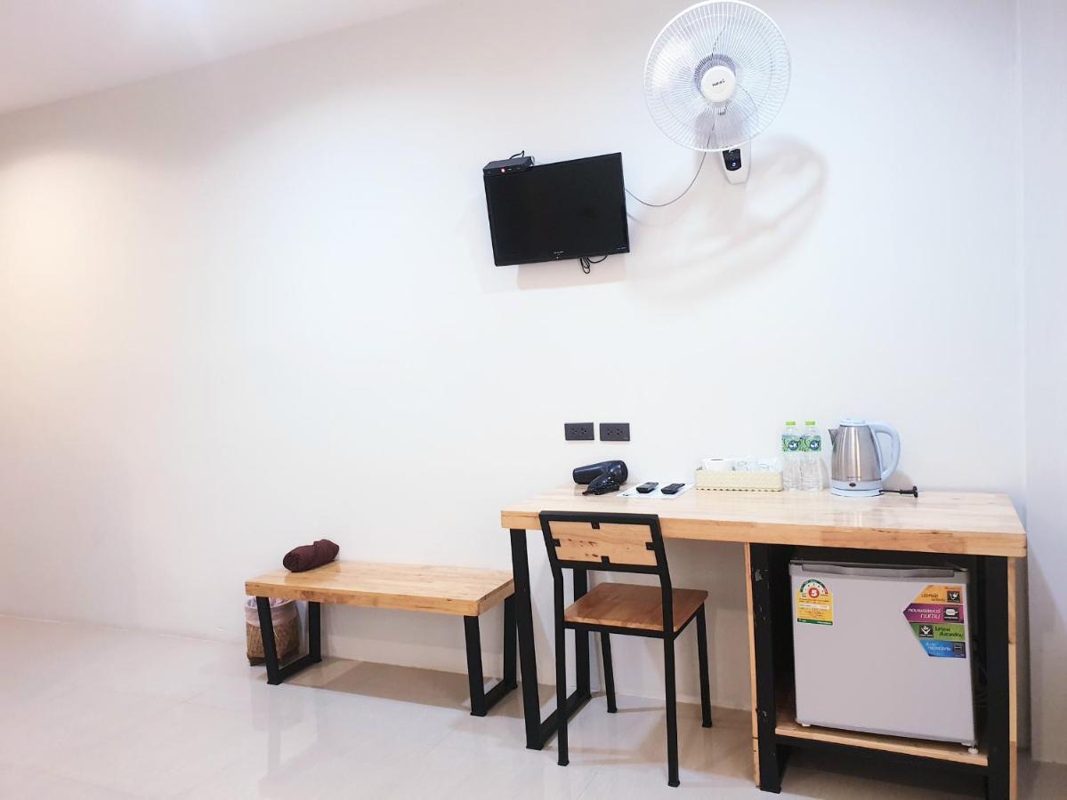 Chadaporn Mae Chaem Hotel Экстерьер фото